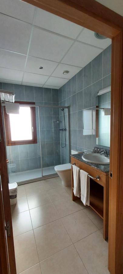 Hotel Font Del Pla La Jonquera Eksteriør bilde