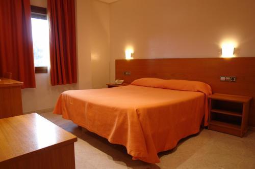 Hotel Font Del Pla La Jonquera Eksteriør bilde